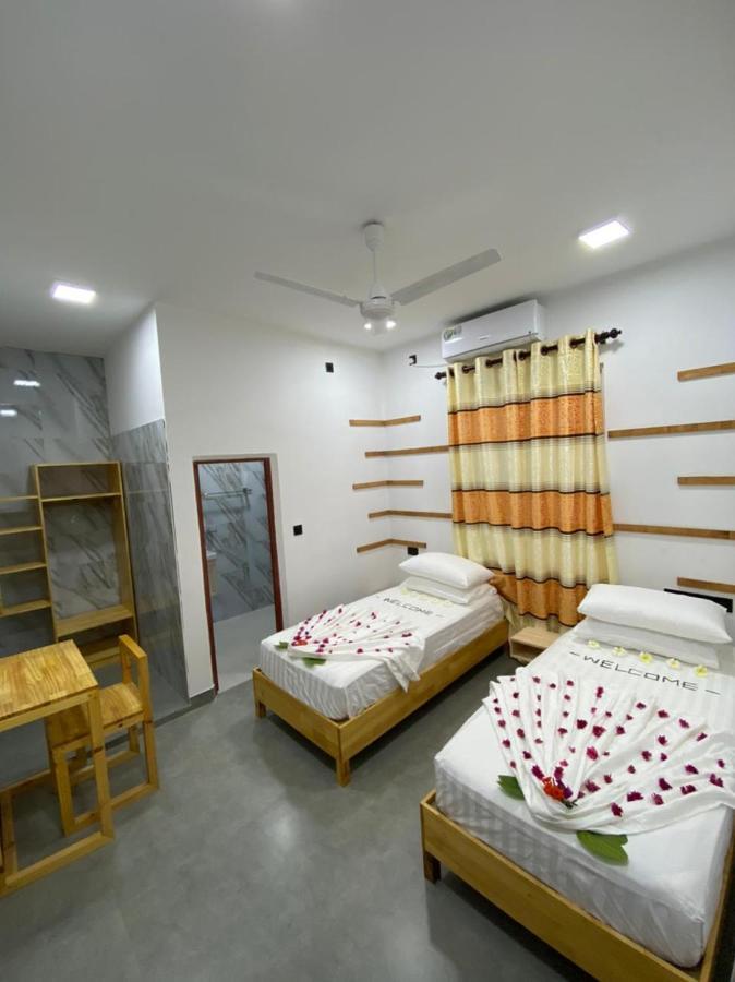 La Luna Boutique Dhangethi Exteriör bild
