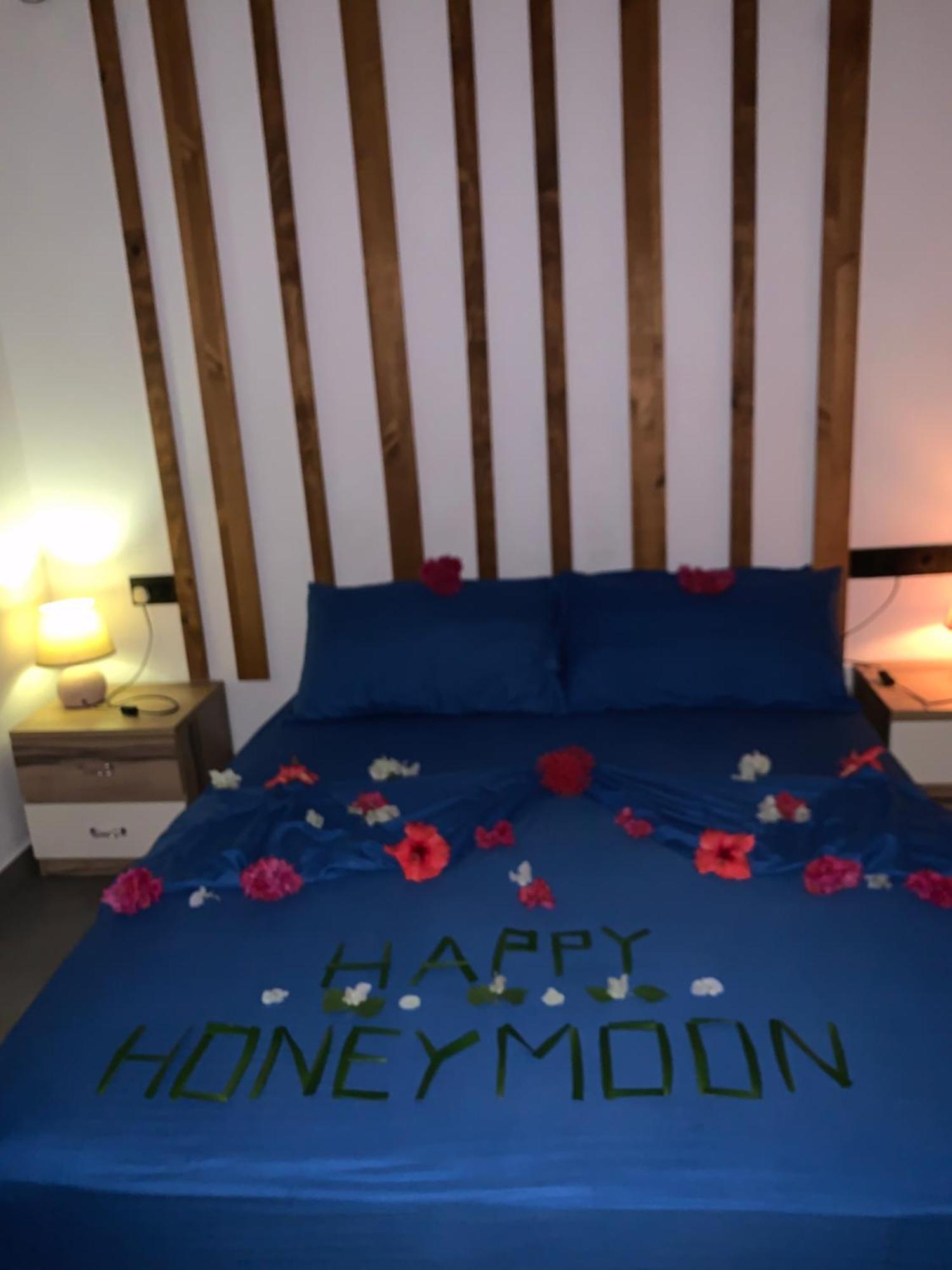 La Luna Boutique Dhangethi Exteriör bild